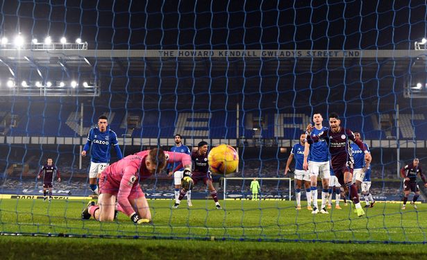 Everton vs Leicester Match Review 1-1: Pickford again?